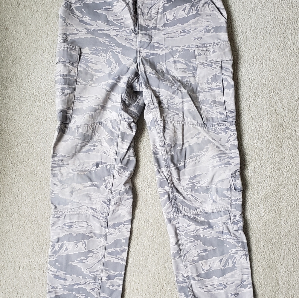 Army digital camo pants 36R - Picture 2 of 2